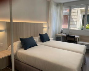 Гостиница LC Hotel Urbano  Аликанте